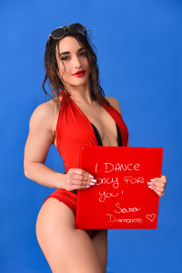 istripper fansign Sara Diamante